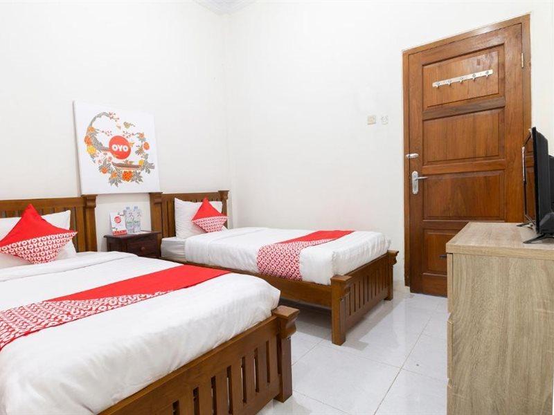 Reddoorz Syariah Near Pakuwon Mall Jogja Kejayan Exterior foto